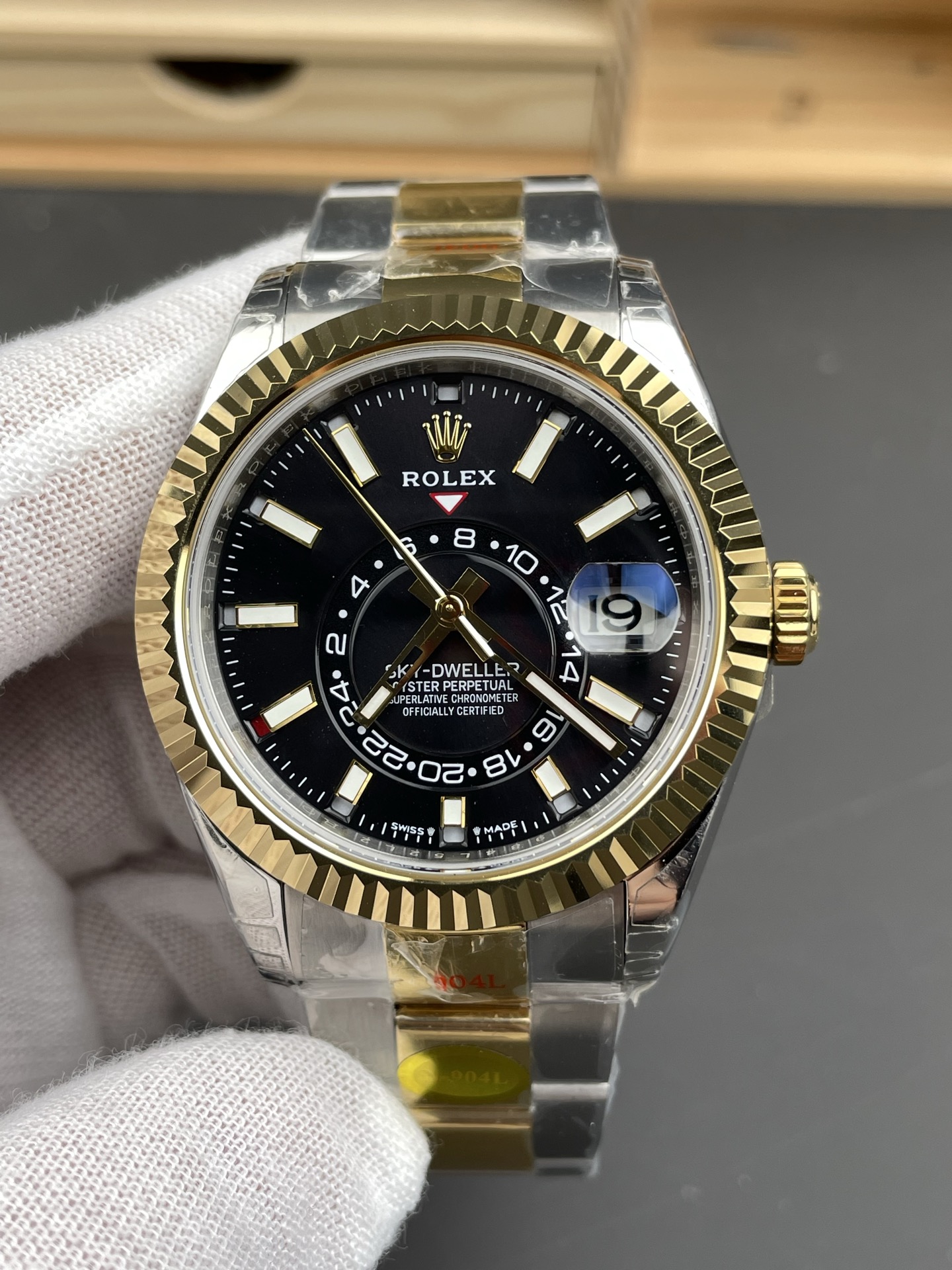 DM_20260404214021_003 Rolex Sky-Dweller 42mm - 图片 1